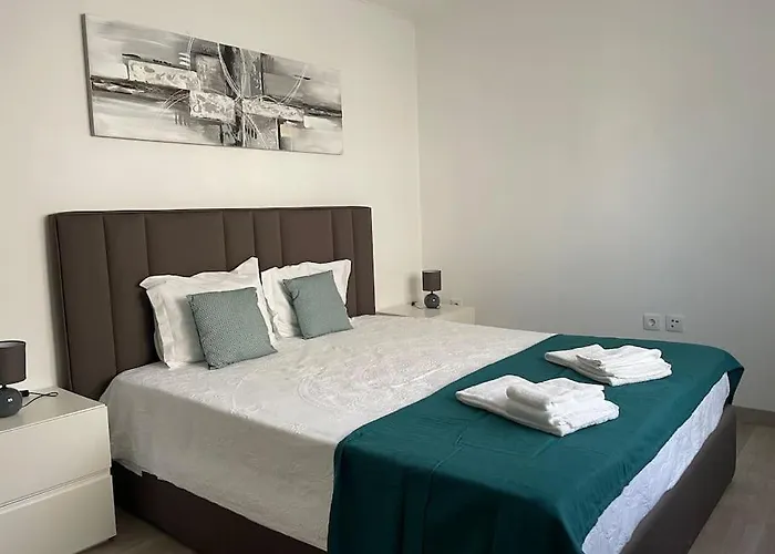 Estrela Do Norte 1 - With Three Bedrooms * Oporto