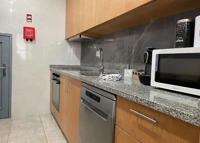 Apartment Estrela Do Norte 1 - With Three Bedrooms Porto